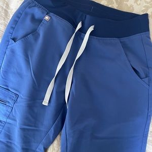 Figs joggers!